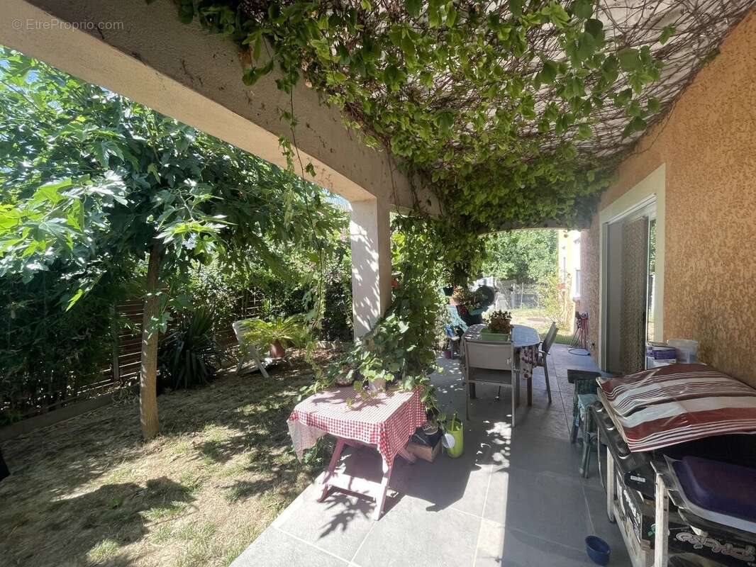 Appartement à vendre, 199m², Alès