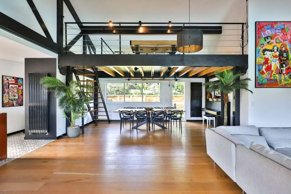 Maison à vendre, 287m², Biarritz