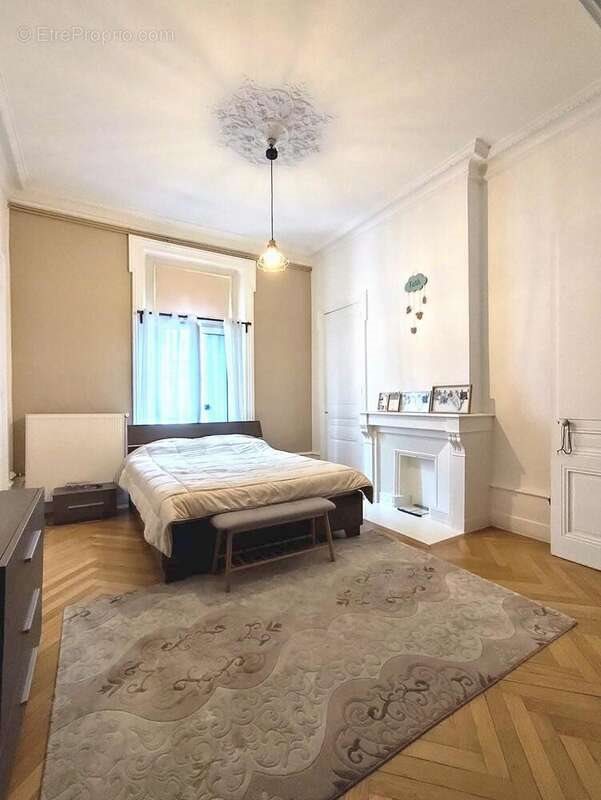 Appartement à vendre, 134m², Le Chambon-Feugerolles