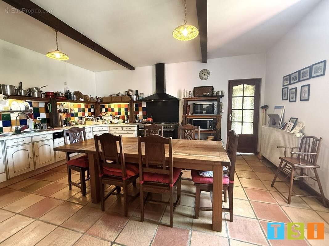 Maison à vendre, 234m², Saint-Gaudens