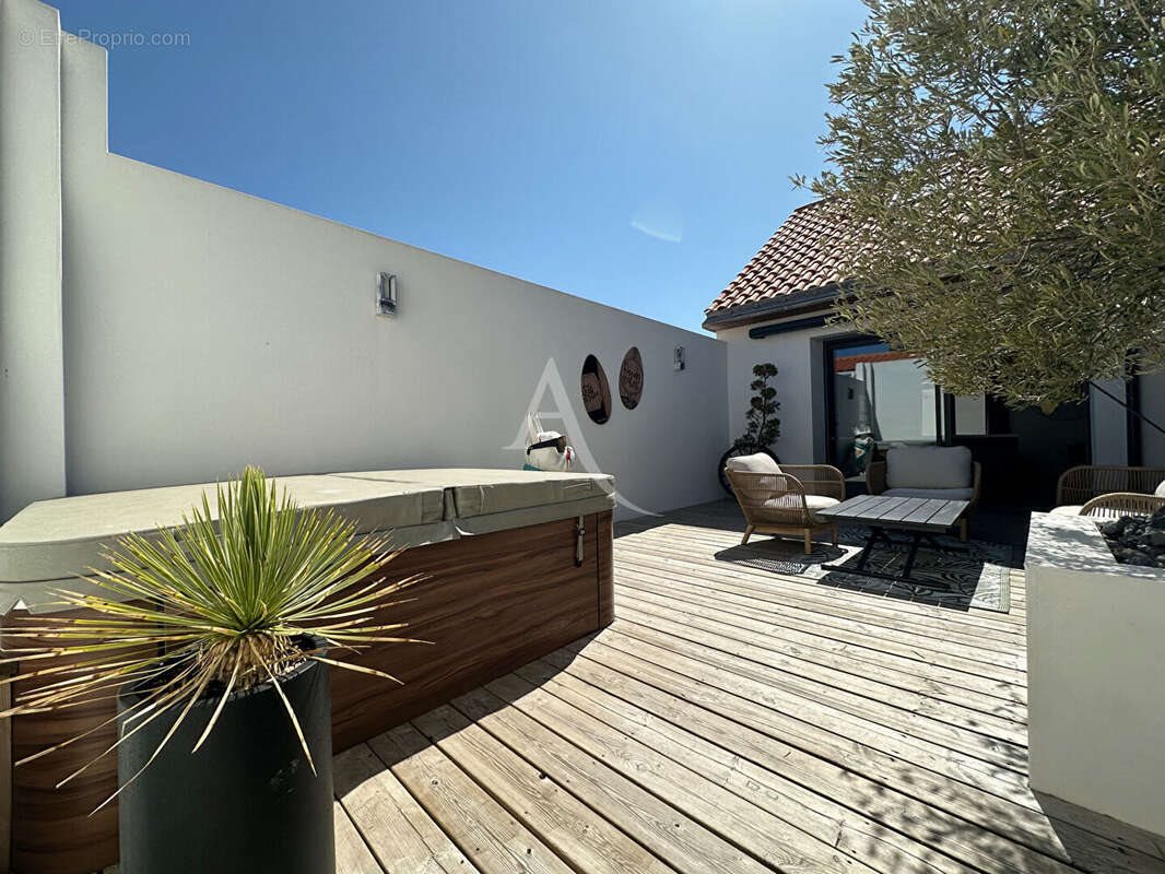 Maison à vendre, 124m², Saint-Gilles-Croix-de-Vie