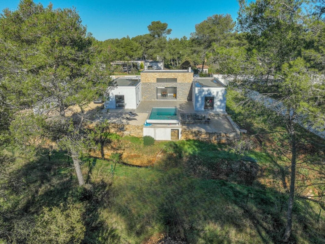 Maison à vendre, 199m², Nîmes