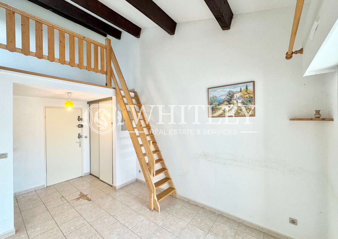 Appartement à vendre, 33m², Fréjus