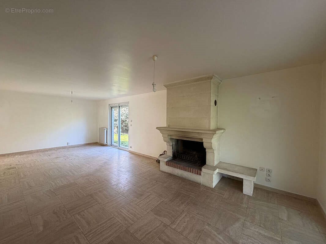 Maison à vendre, 145m², Saint-Médard-en-Jalles