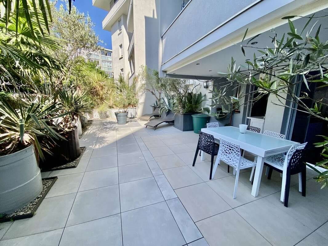 Appartement à vendre, 69m², Grenoble