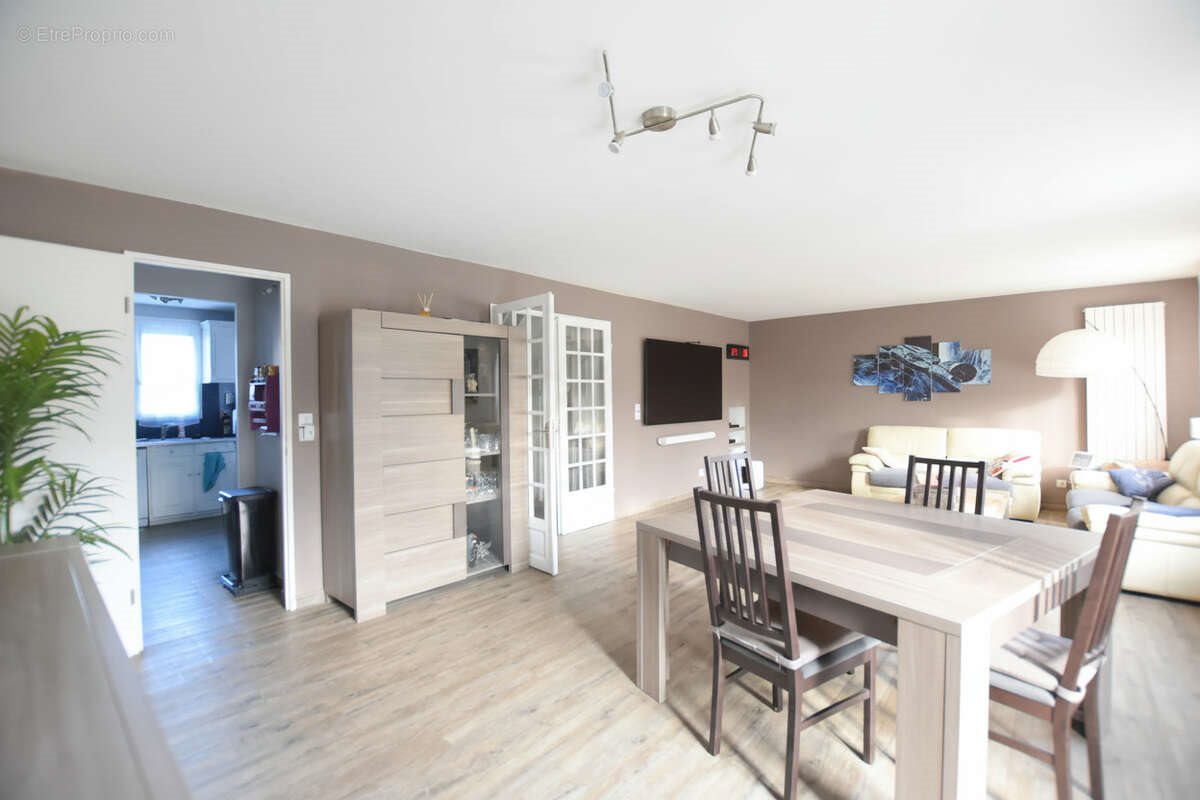 Maison à vendre, 122m², Guyancourt