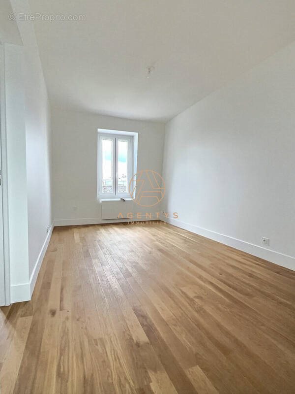 Appartement à vendre, 40m², Saint-Maur-des-Fossés
