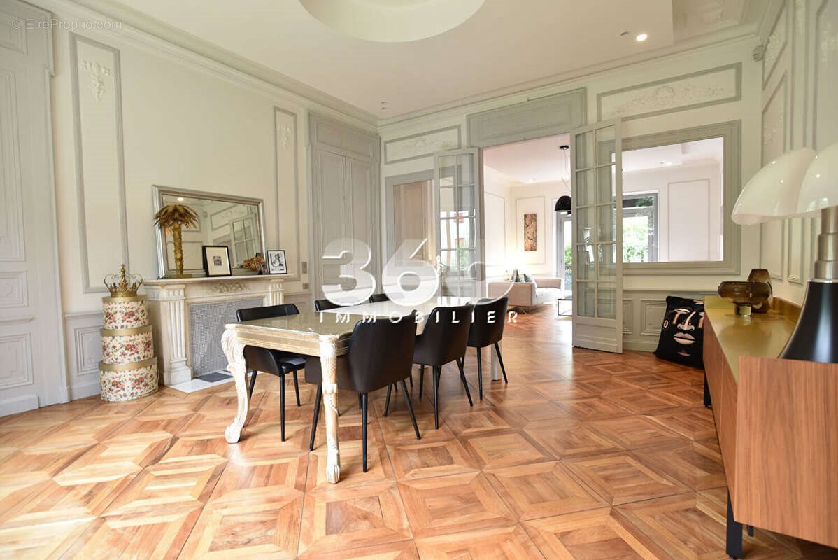 Appartement à vendre, 235m², Aix-les-Bains