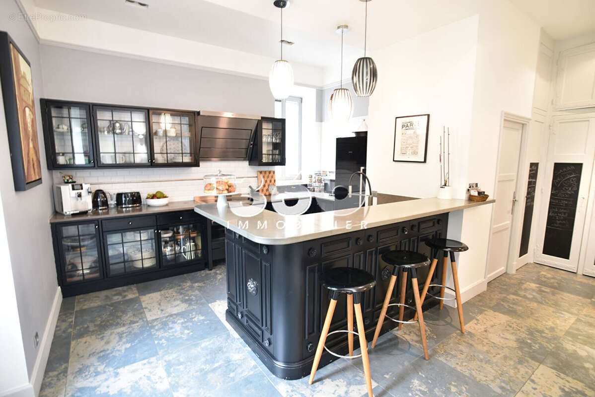 Appartement à vendre, 235m², Aix-les-Bains