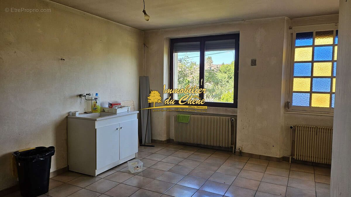 Maison à vendre, 102m², Luxeuil-les-Bains