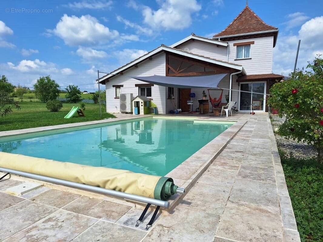 Maison à vendre, 178m², Puymiclan