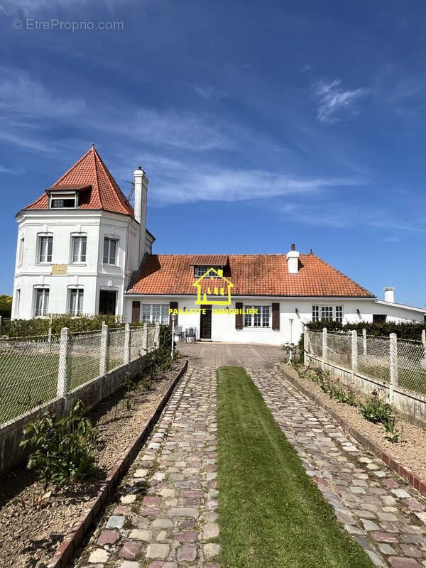 Maison à vendre, 161m², Saint-Romain-de-Colbosc