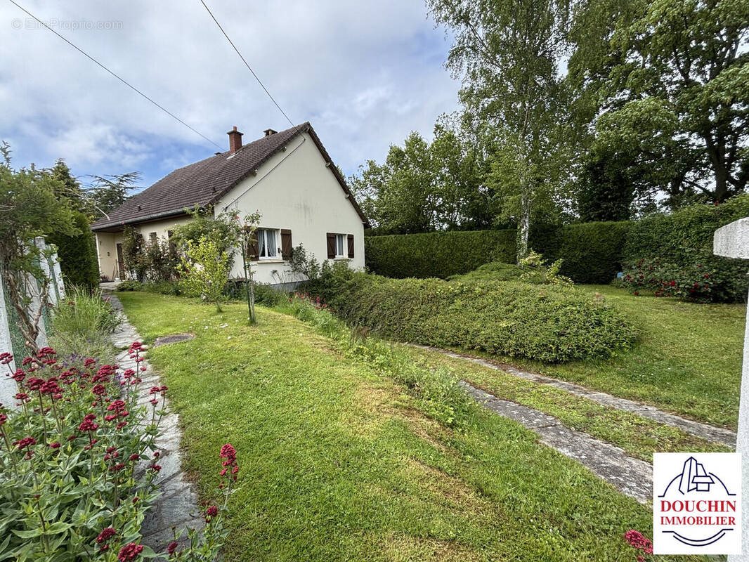 Maison à vendre, 97m², Airaines