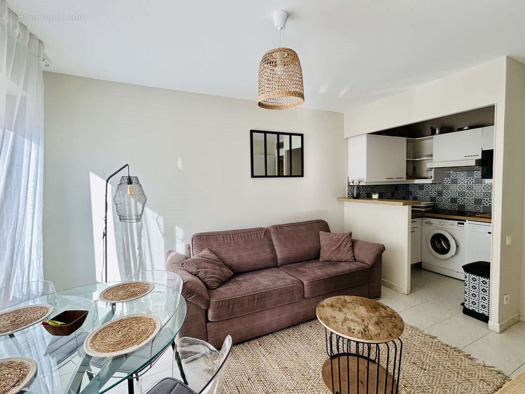 Appartement à vendre, 30m², Vallauris