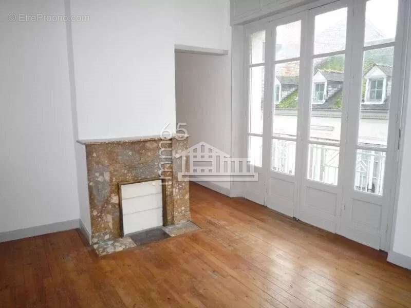 Appartement à vendre, 420m², Tarbes