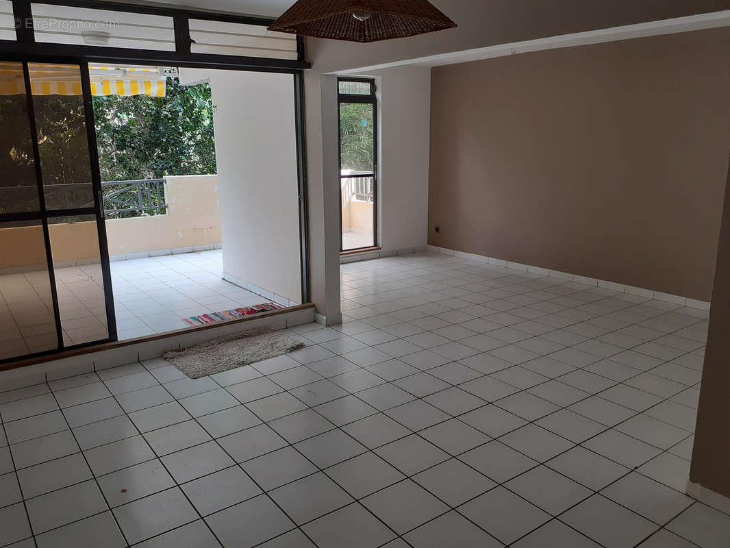 Appartement à vendre, 105m², Fort-de-France