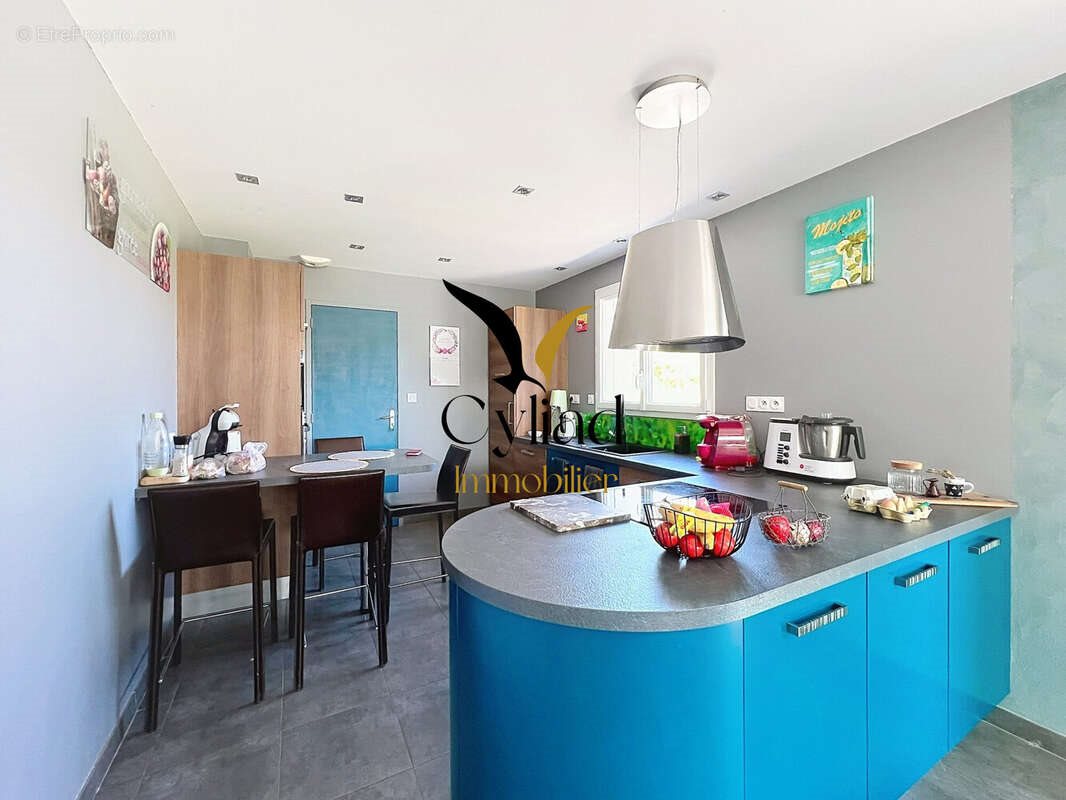 Maison à vendre, 113m², Saint-Guinoux