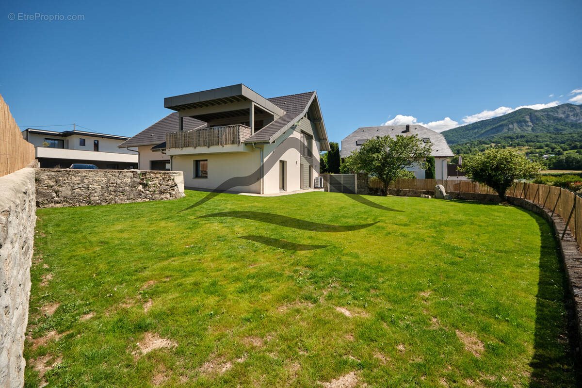 Maison à vendre, 181m², Montagnole
