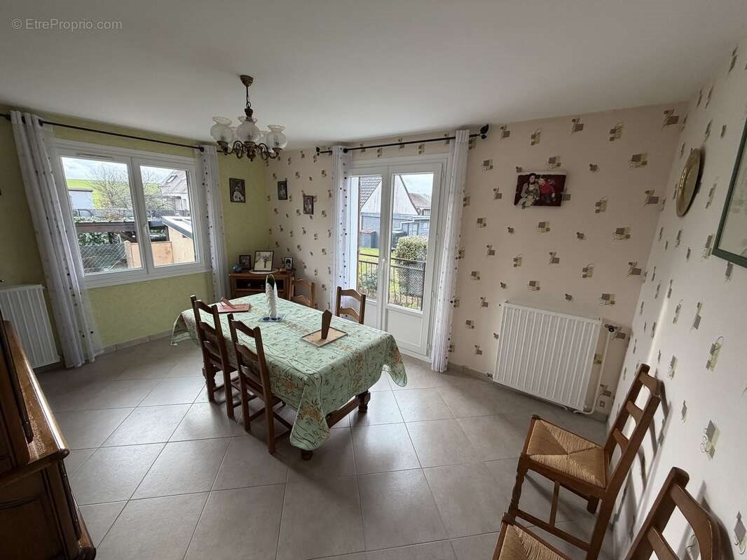 Maison à vendre, 74m², Maintenon