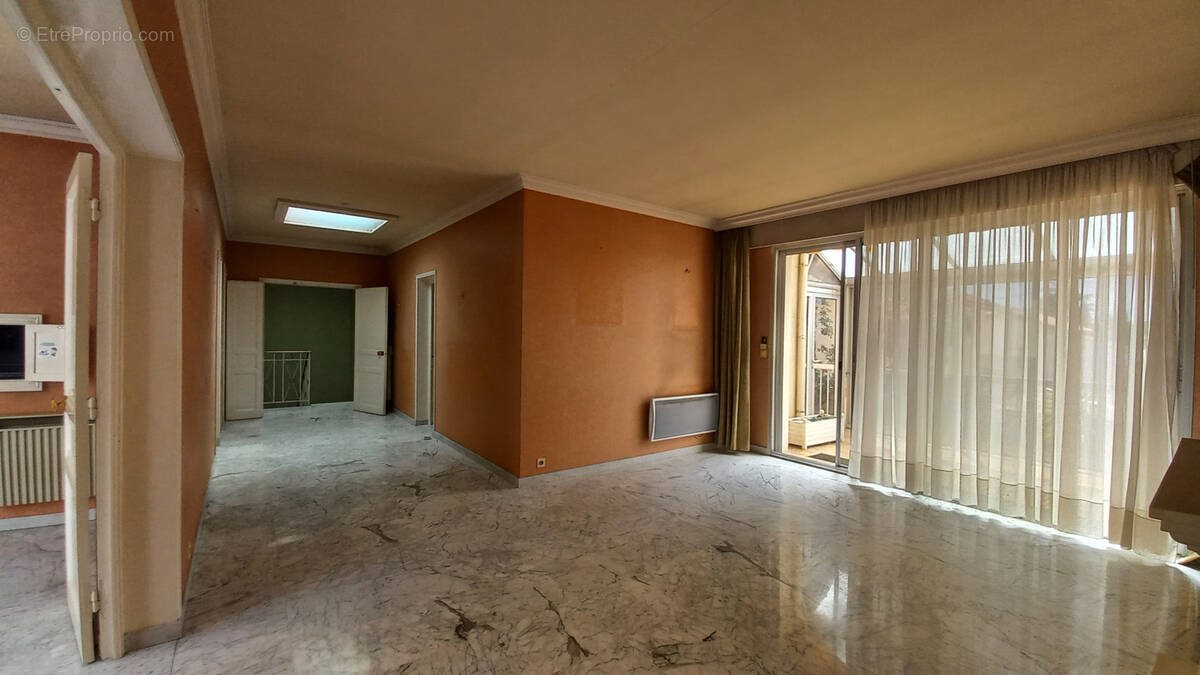 Maison à vendre, 165m², Villeneuve-lès-Béziers