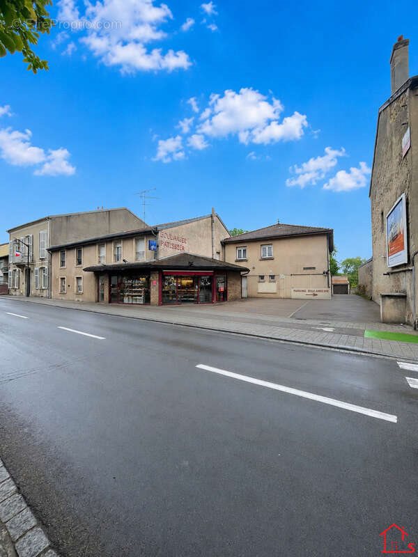 Appartement à vendre, 650m², Blénod-lès-Pont-à-Mousson