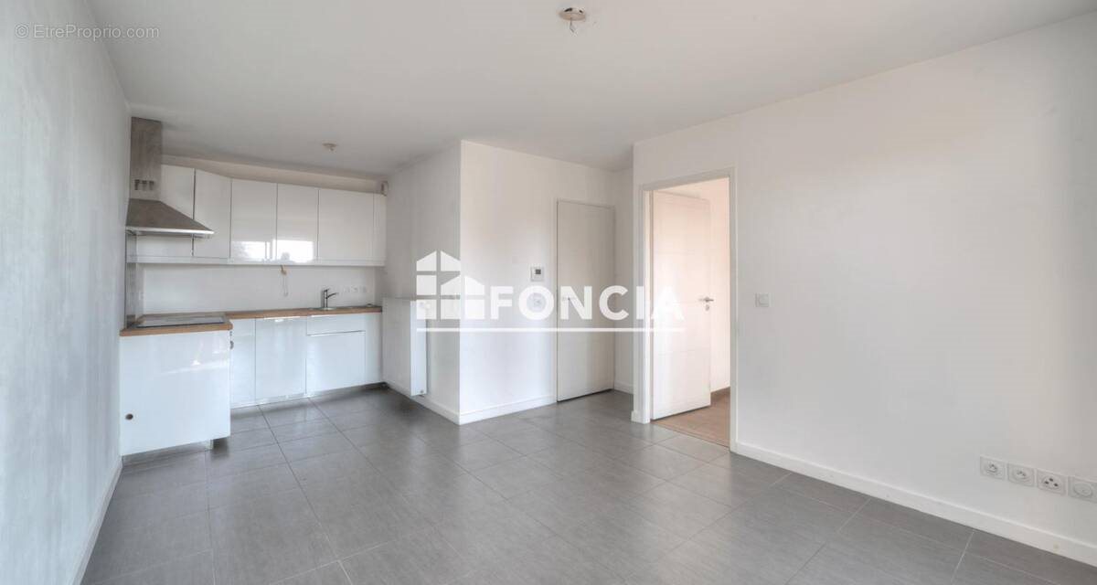Appartement à vendre, 41m², Gex