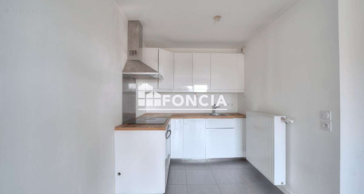 Appartement à vendre, 41m², Gex