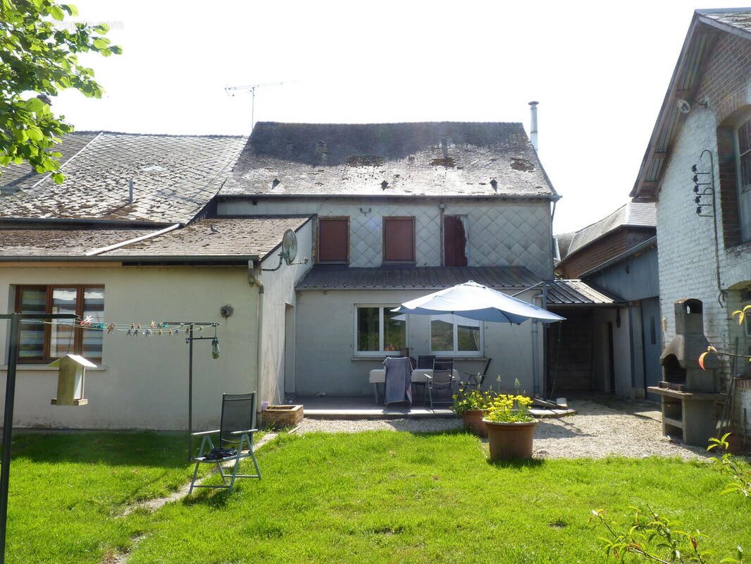 Maison à vendre, 200m², Novion-Porcien