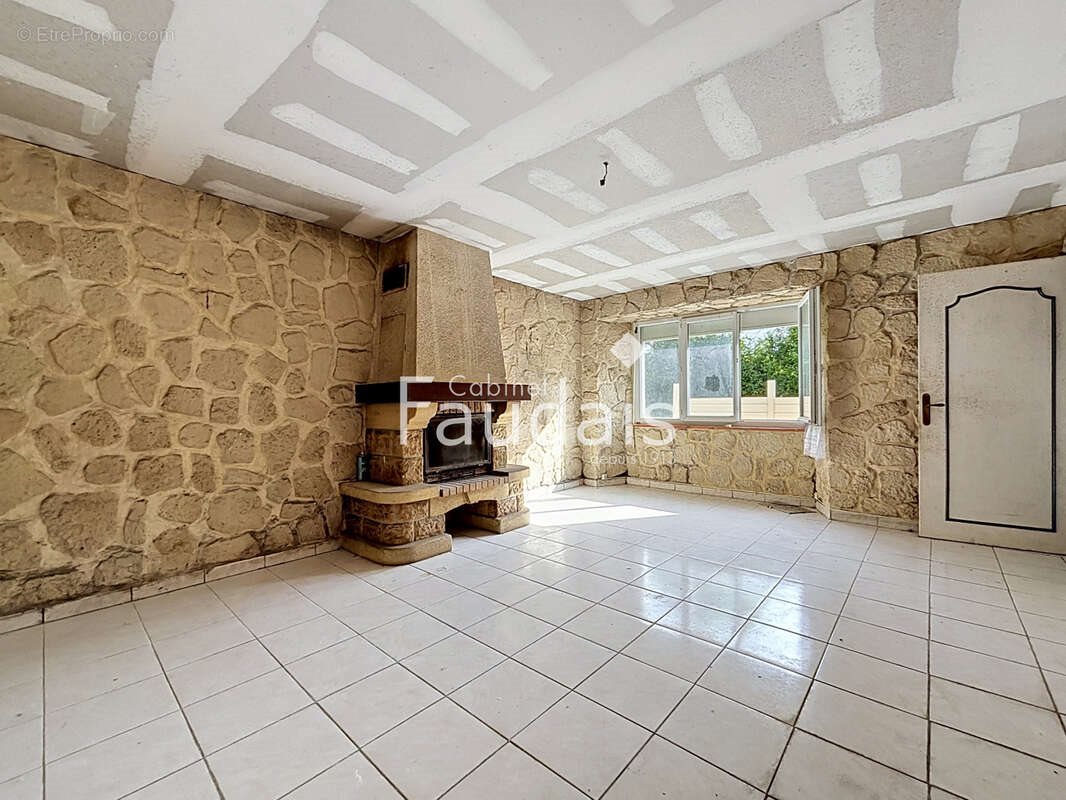 Maison à vendre, 103m², La Meauffe