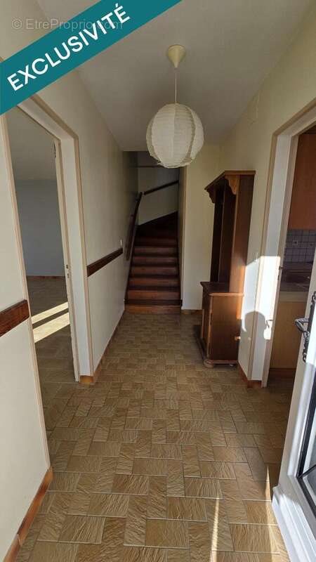 Maison à vendre, 110m², Leignes-sur-Fontaine