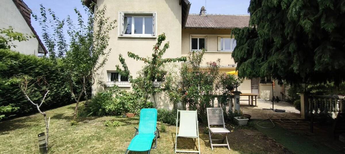 Maison à vendre, 170m², Le Blanc-Mesnil