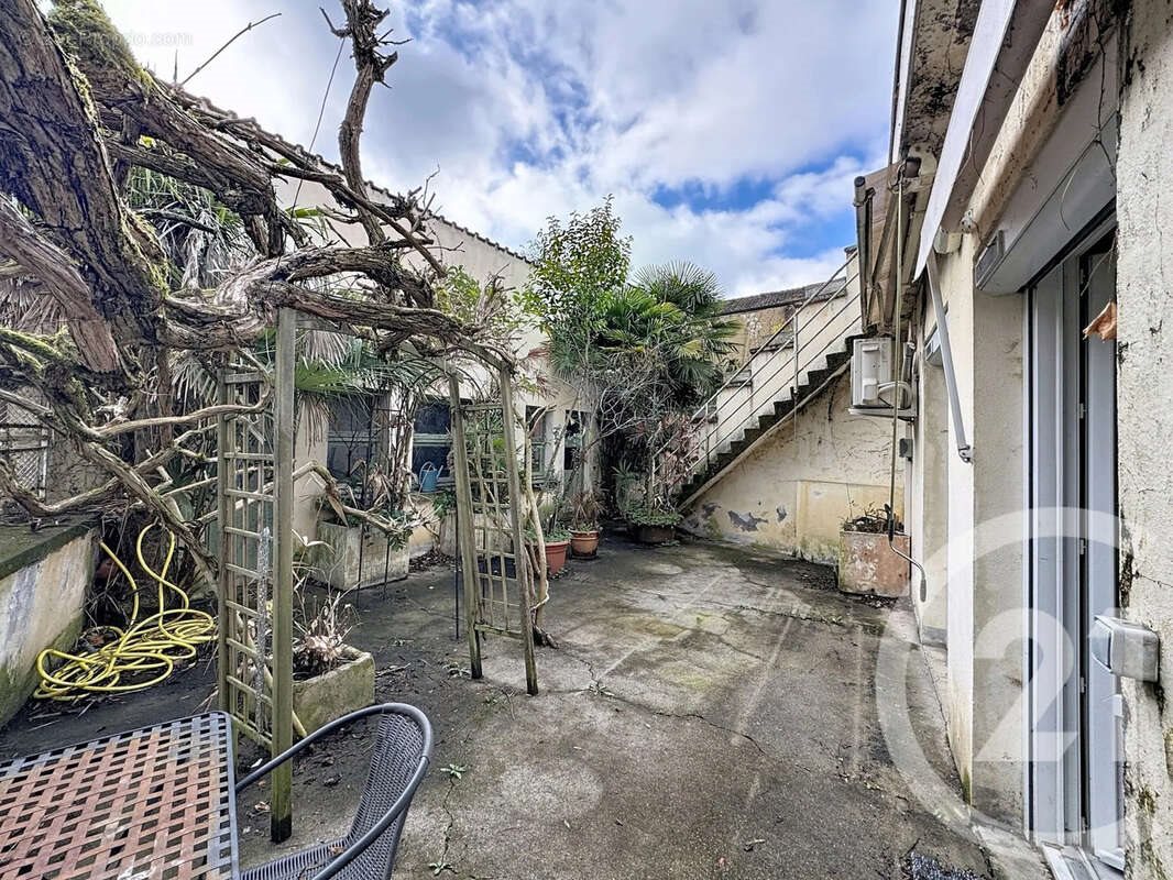 Maison à vendre, 180m², Auch
