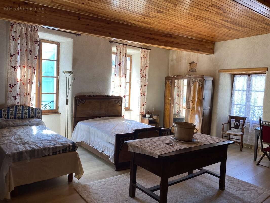 Maison à vendre, 180m², Pontaix