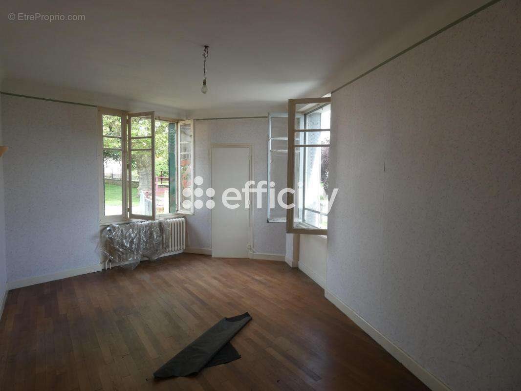 Maison à vendre, 85m², Servant
