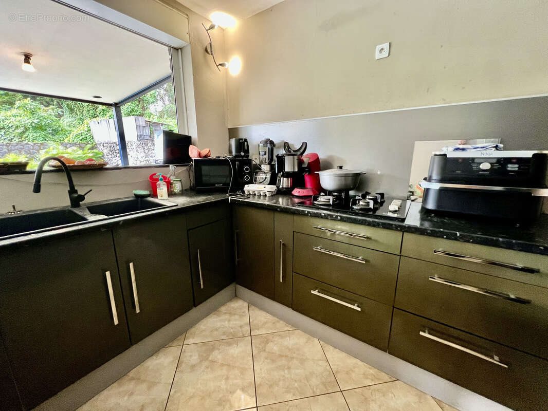 Maison à vendre, 63m², Le Tampon