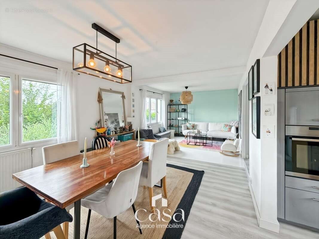 Maison à vendre, 105m², Caen