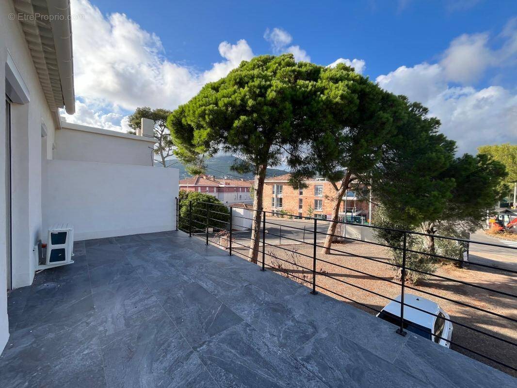 Appartement à vendre, 53m², La Garde