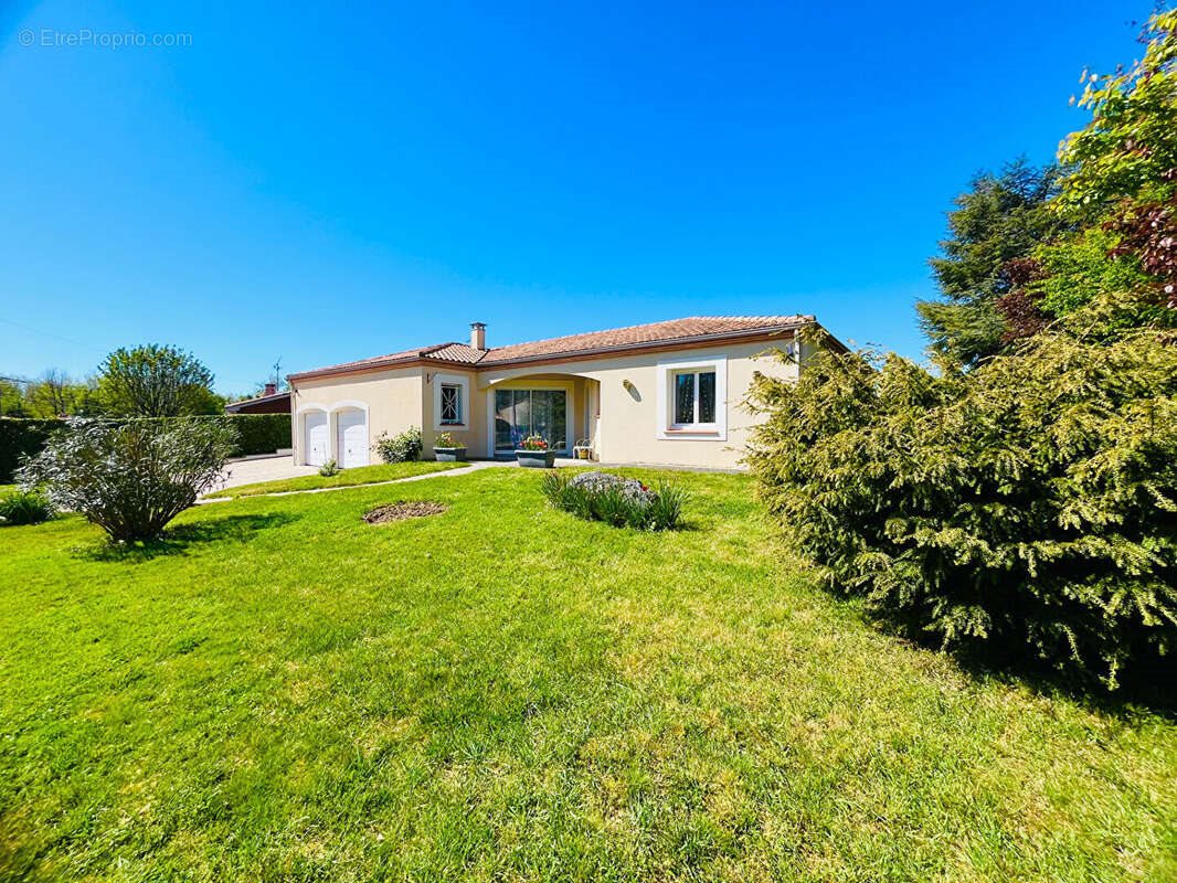 Maison à vendre, 190m², Pujols
