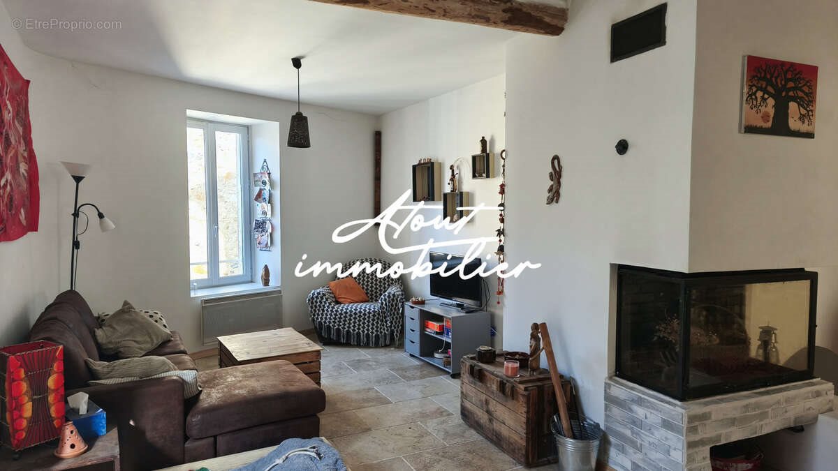 Maison à vendre, 140m², Gabian