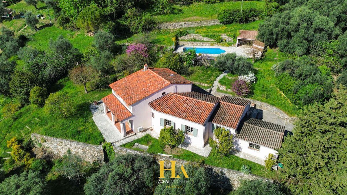 Maison à vendre, 197m², Grasse