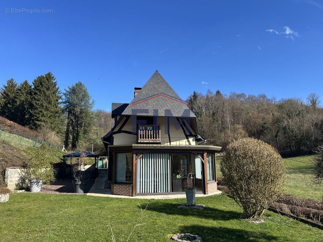Maison à vendre, 152m², Saint-Saëns