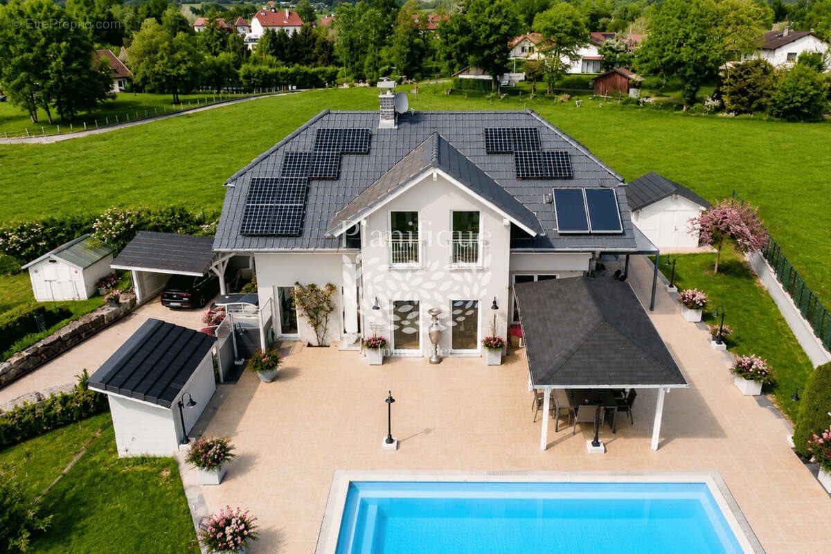 Maison à vendre, 183m², Marcellaz