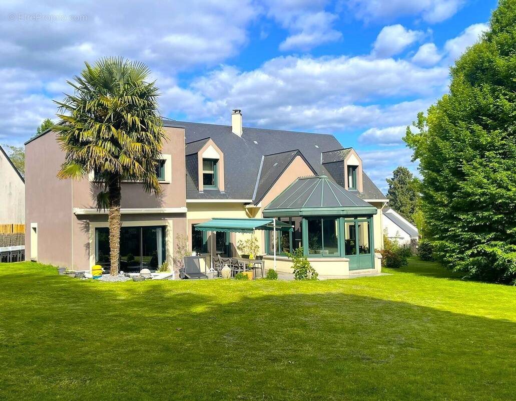 Maison à vendre, 250m², Contest