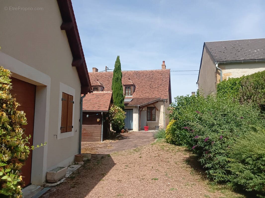 Maison à vendre, 124m², Nérondes