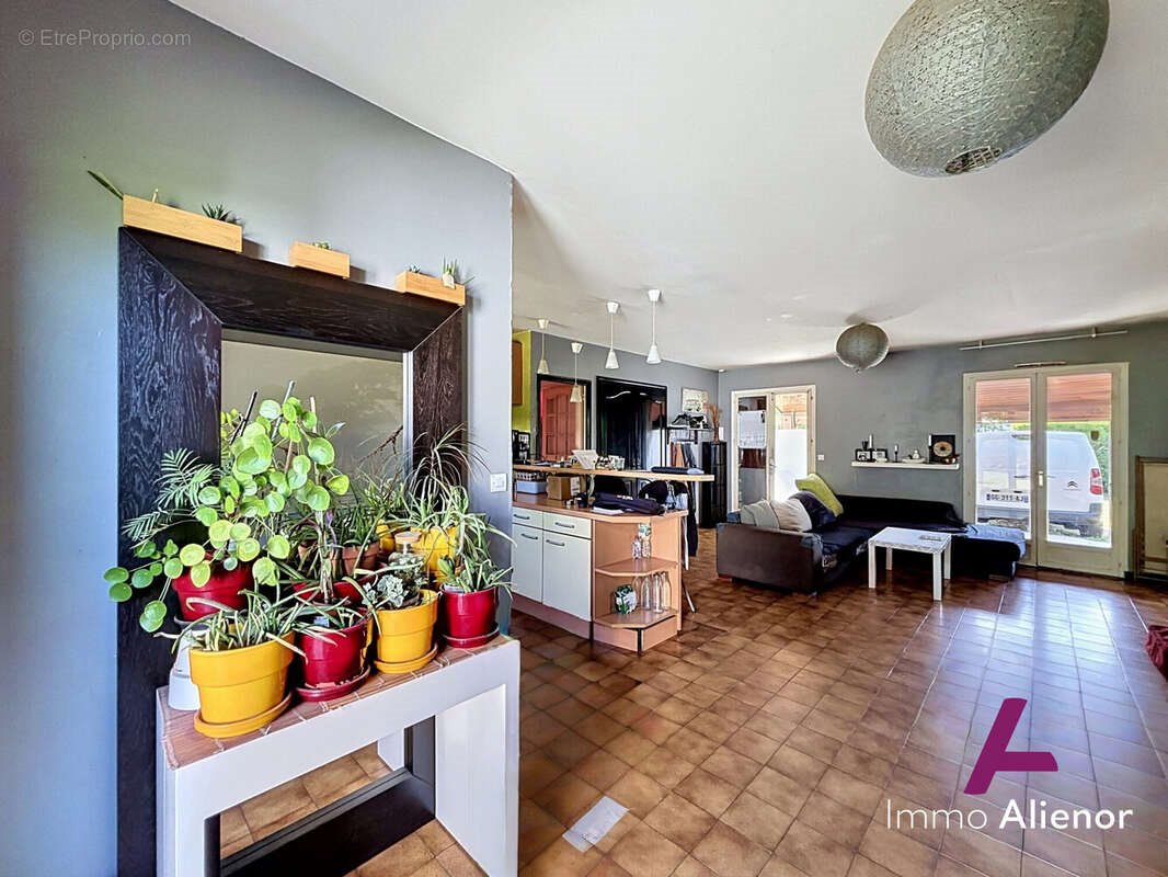 Maison à vendre, 83m², Eysines