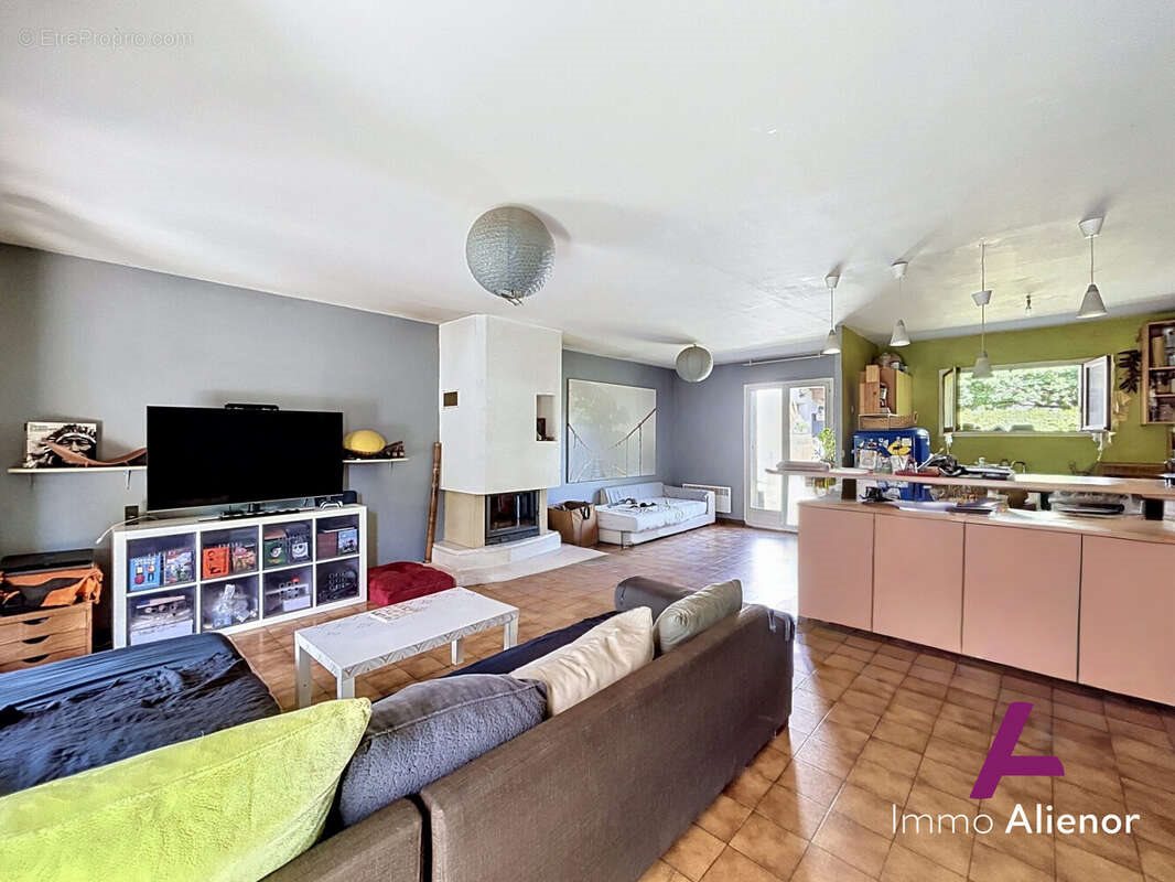 Maison à vendre, 83m², Eysines