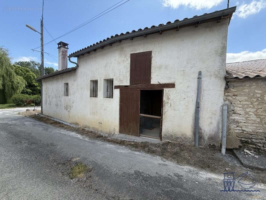 Maison à vendre, 54m², Saint-Fort-sur-Gironde