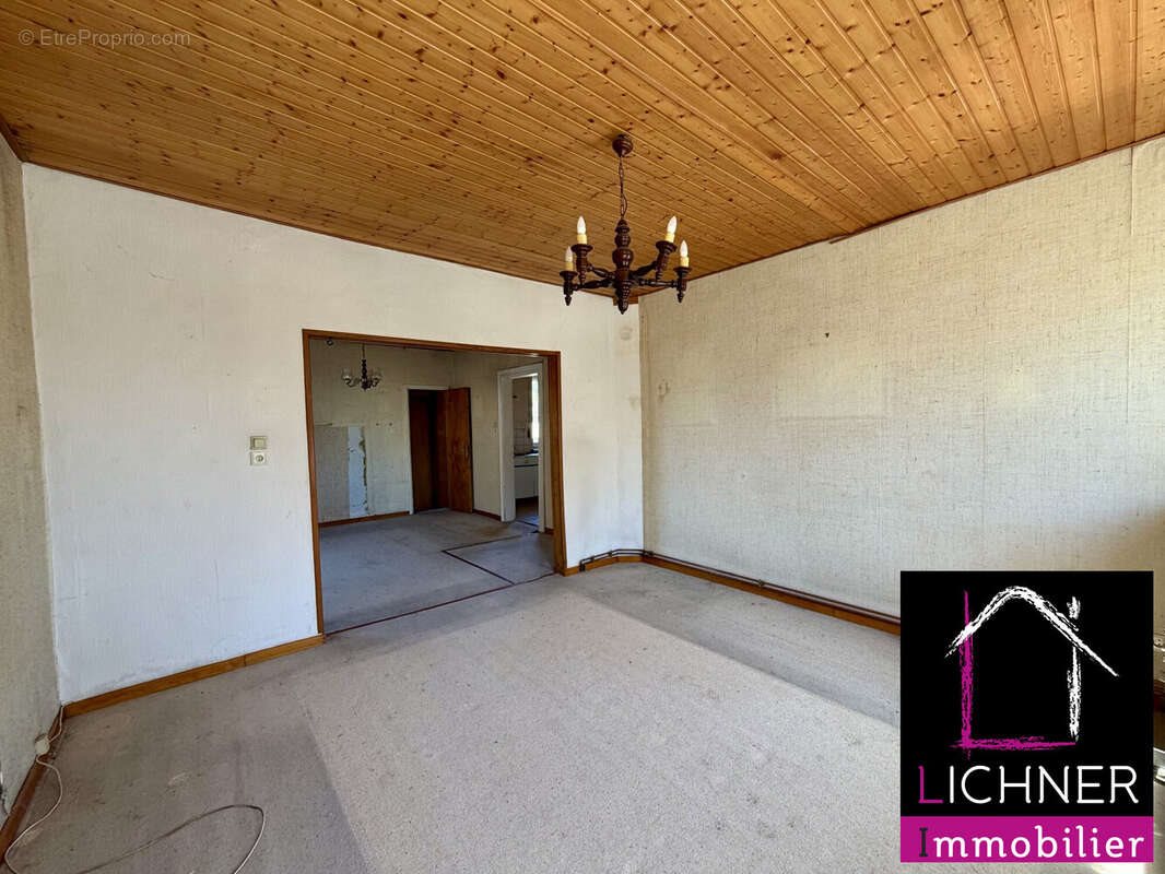 Maison à vendre, 85m², L'Hôpital
