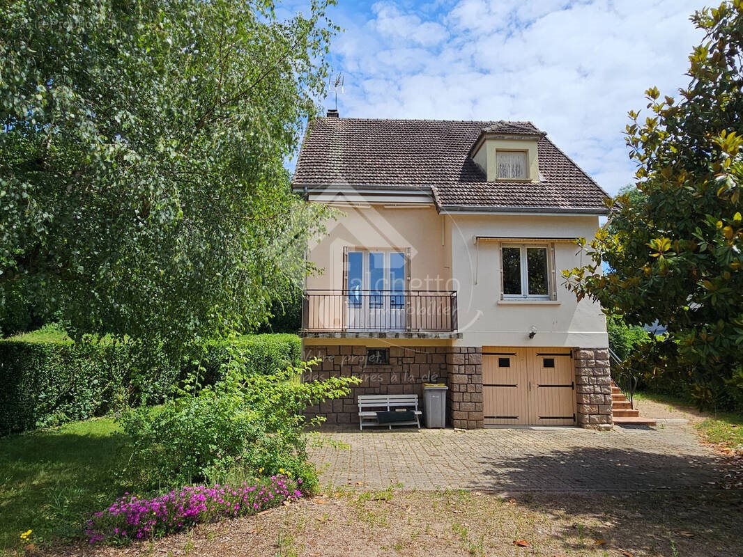 Maison à vendre, 106m², Lapalisse