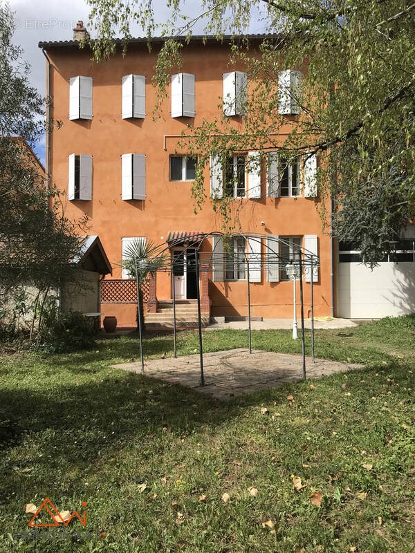 Maison à vendre, 526m², Gaillac